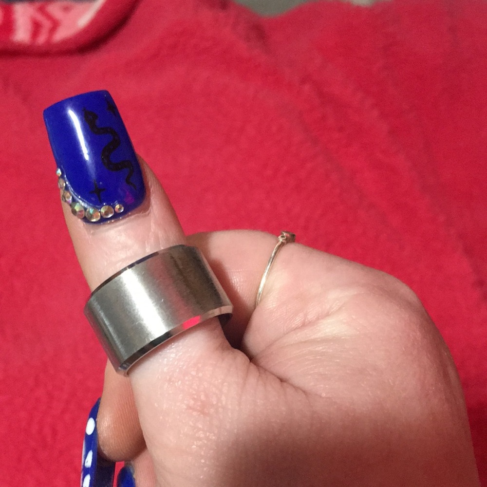 Sterling silver ring no scratches
